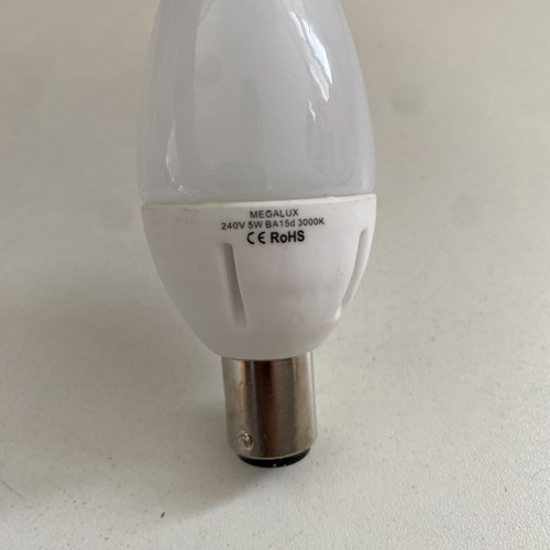 3 X MEGALUX LIGHTBULB JOBLOT WHITE 300K CANDLE BA15d 5W 240V - Picture 4 of 5