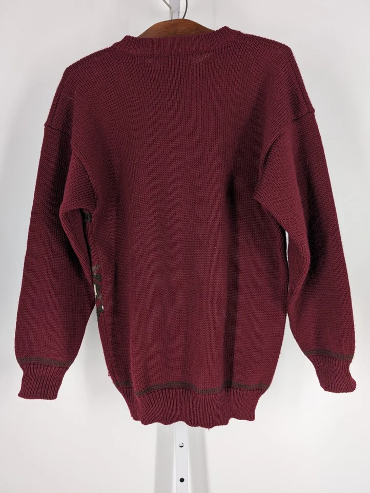 Suéter Artesanal Vintage Años 80 Koala Oso Intarsia Tejido a Mano Carmesí 36" Animal Foto 2 de 3