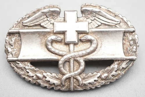 WWII Sterling Army CMB Combat Medic Badge VERY RARE