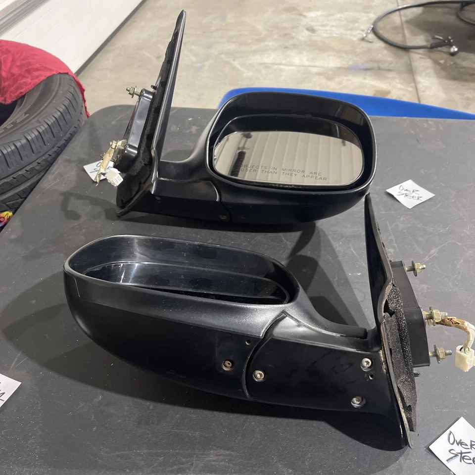 Juego de espejos retrovisores eléctricos Toyota Sequoia 2006 lado derecho e izquierdo Foto 2 de 4