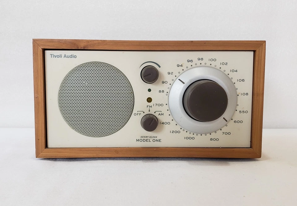 Tivoli Audio Radio Model One AM FM Henry Kloss Table Classic Walnut Beige W Box - Image 2 of 4