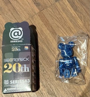 Bearbrick Series 43 Secret N F T 100% Sealed with Card with Box Medicom Toy