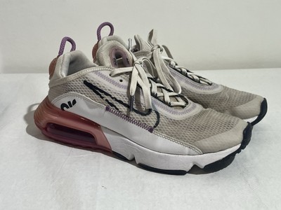 Nike Air Max 2090 GS UK Größe 4,5 Platinum Tint Watermelon CJ4066-003