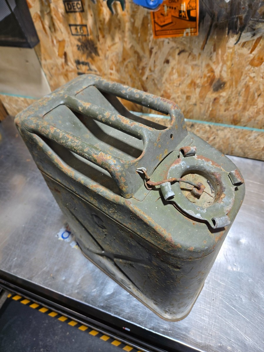 VINTAGE USMC JERRY CAN TANK MILITARY 5 GALLON ICC-5L GREEN 20-5-52