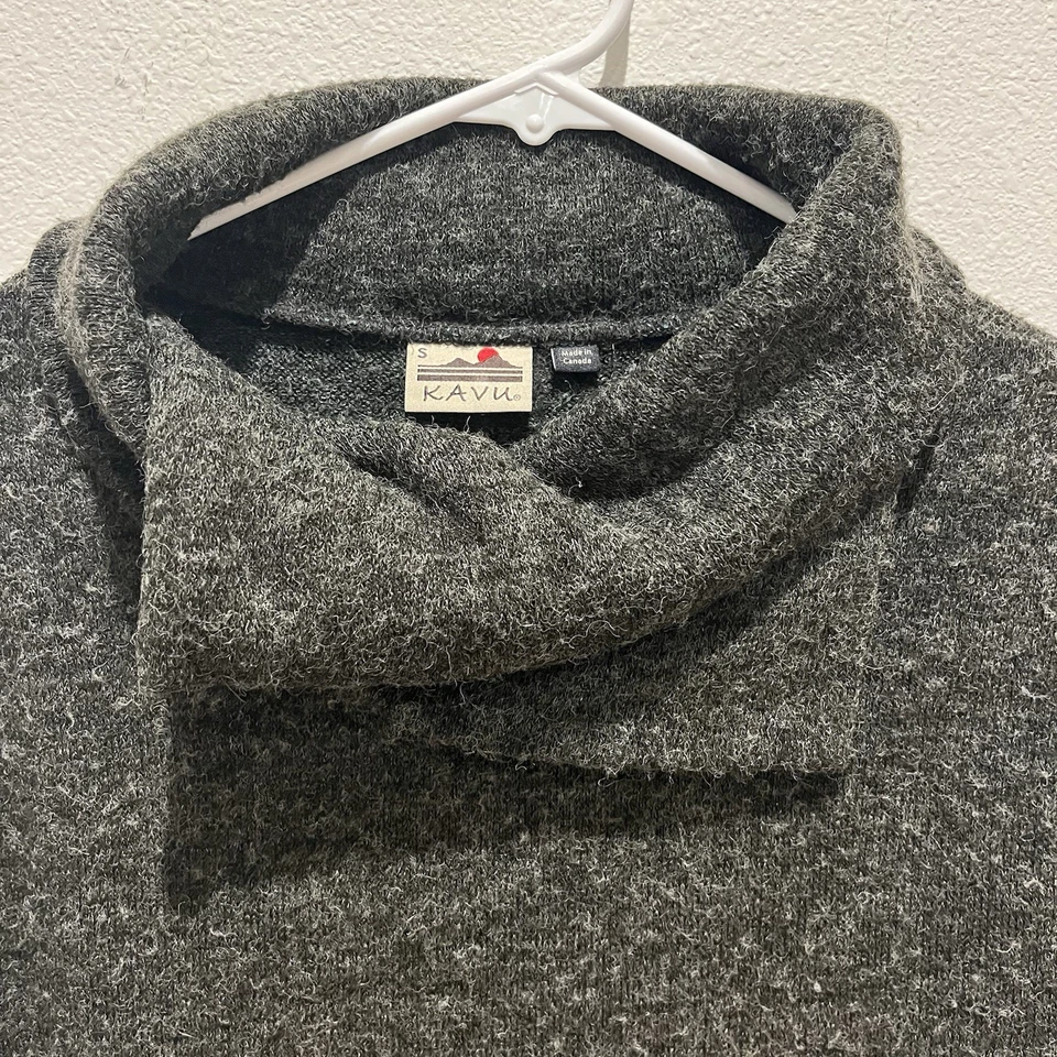 Pullover Kavu Sweetie para mujer con cuello gris talla S capa base hecho en Canadá Foto 2 de 4