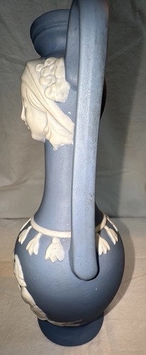 Antique Schafer and Vater German Blue and White Jasperware Handled Vase Falconer - Bild 9 von 18