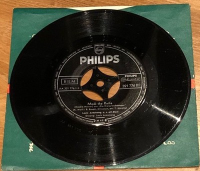 Louis Armstrong & All Stars - Mack The Knife / Back O Town Blues | Vinyl-Single
