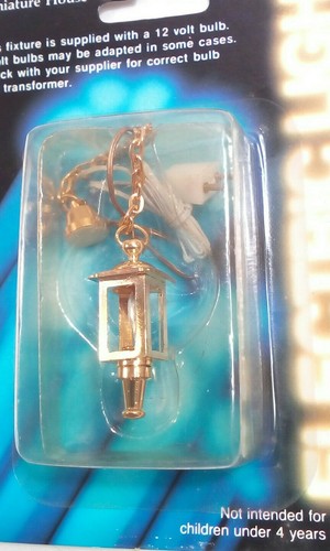 Miniature House Dollhouse working lights 12v bulb Chained Pendant Lantern gold - Picture 2 of 4