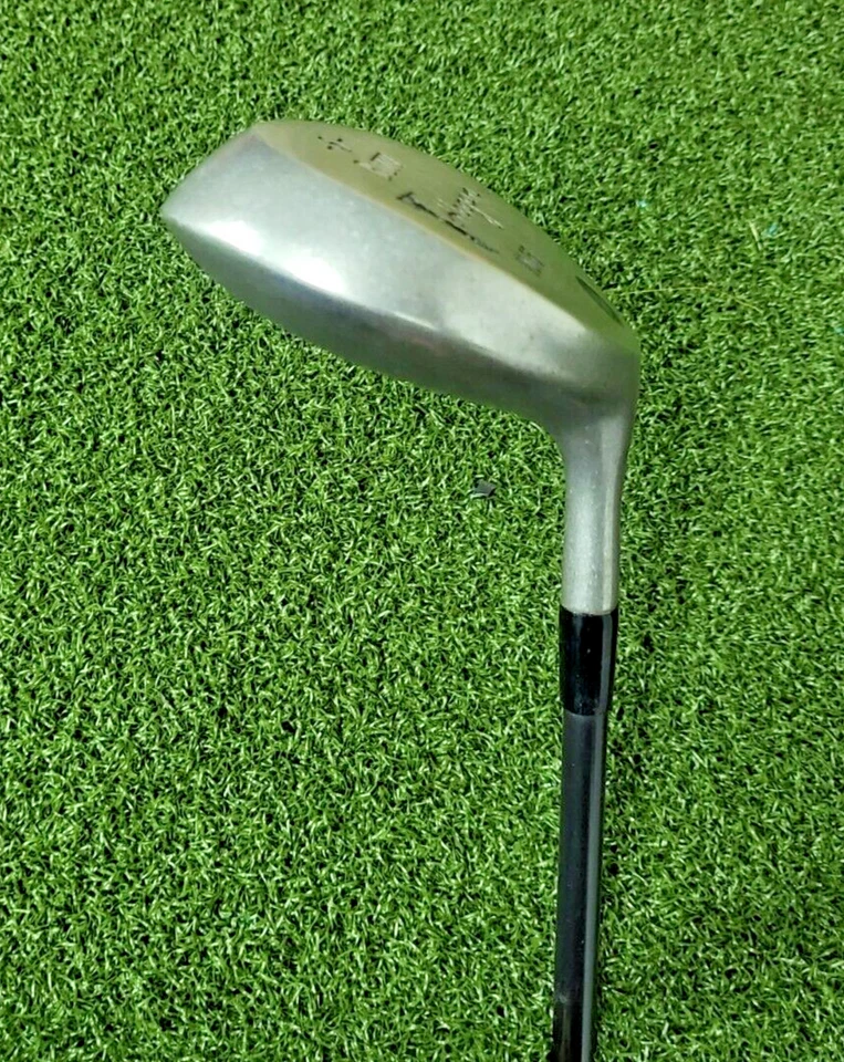 Madera Hogan Baffy 5 20,75*/derecha/grafito regular ~42,25"/agarre nuevo/jd6175 Foto 2 de 4