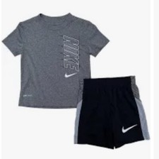 Nike Boys 2-PC Set Size 6  Shirt  Short  DRI-FIT Sports Wear