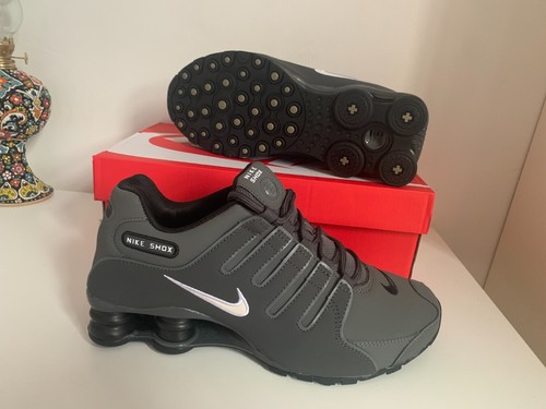Shox NZ Avenve grigio nero taglia 6 UK / 40 EUR / 7 US - Foto 13 di 19