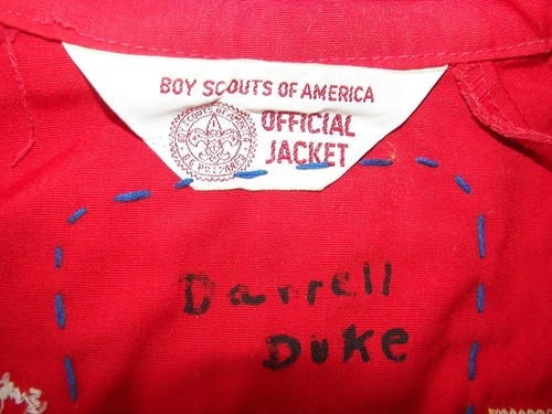 Boy Scouts of America BSA Official Jacket Youth Size M Red VINTAGE PATCHES 1970s - Picture 4 of 23