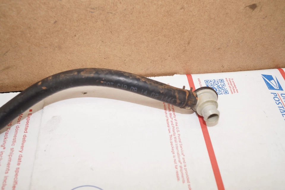 Conjunto de manguera de refuerzo de freno de vacío Ford F-150 97-03 4,6 L con válvula de retención y soporte Foto 4 de 4