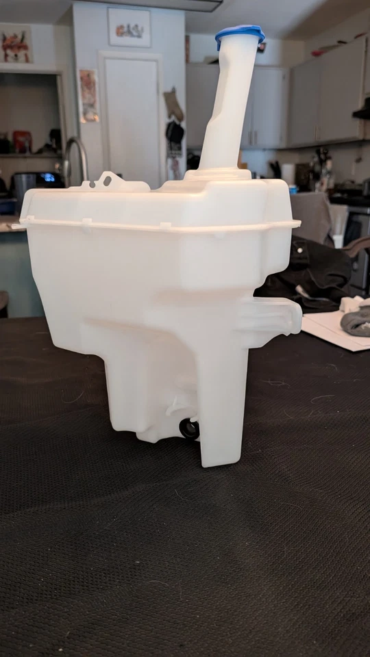 Depósito de líquido limpiaparabrisas para Hyundai Elantra 2011-2013 Foto 3 de 4