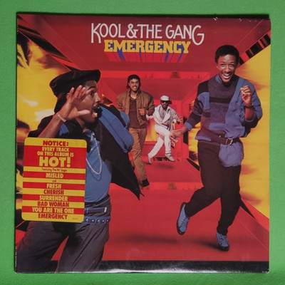 Kool & The Gang- Emergency 1984 De-Lite Records LP Vinyl Album Promo sticker