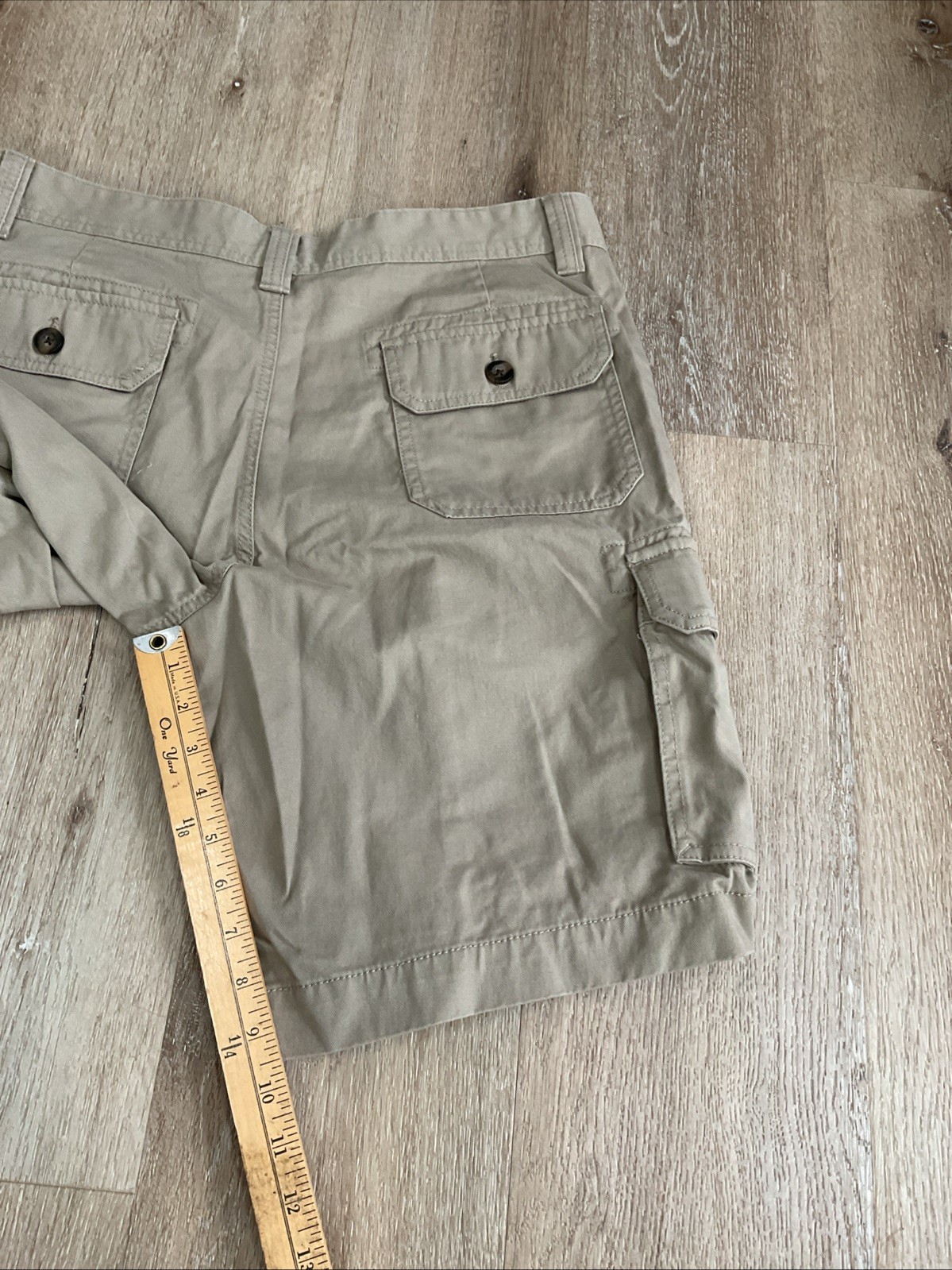 Amazon Essentials - Flat Front Cargo Shorts - Tan… - image 8