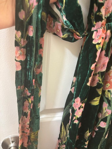 Baltic Born Size S Green Floral Velvet V Neck Short Sleeve Uma Maxi Dress - Picture 7 of 15