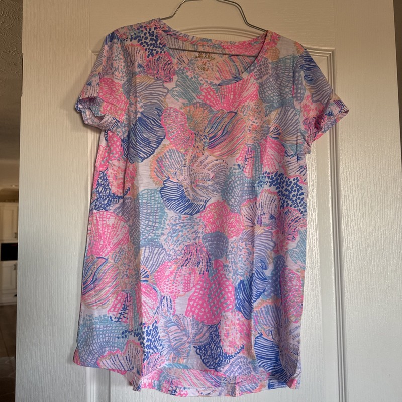 Lilly Pulitzer Women's T-Shirt Medium Shells Pink Short Sleeve Crew Neck