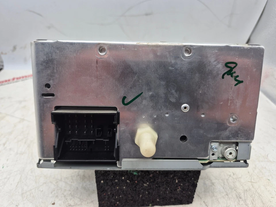 CD Radio CD-KW2000 Ford Focus C Max  Bj. 11/2006  6S6118C815AG  Code dabei - Bild 4 von 4