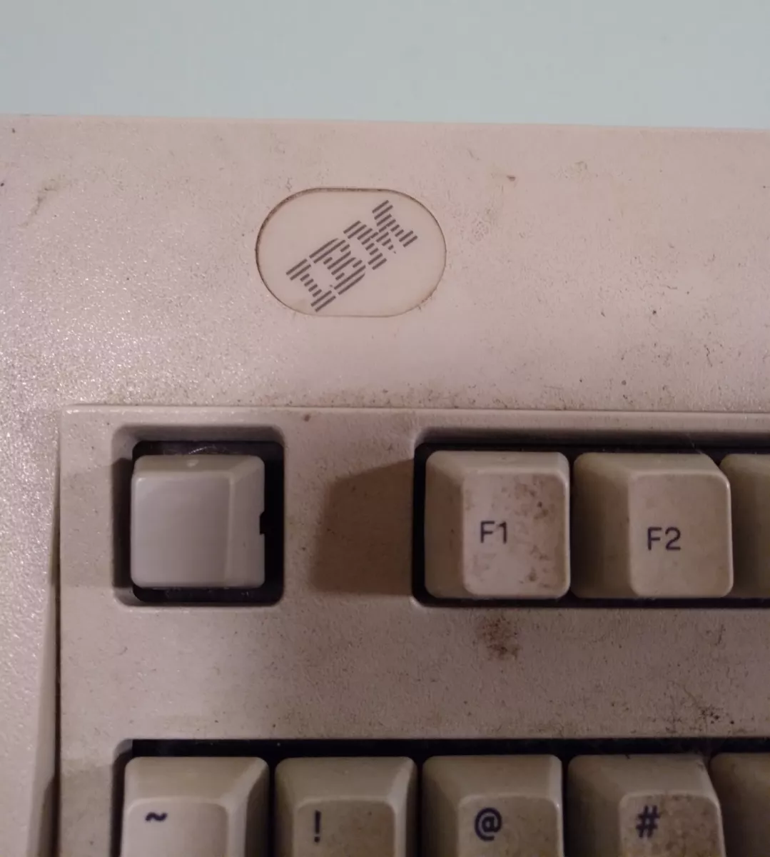 IBM MODEL M 1391401 ORIGINAL REPLACEMENT KEY CAPS 1988 Black Logo