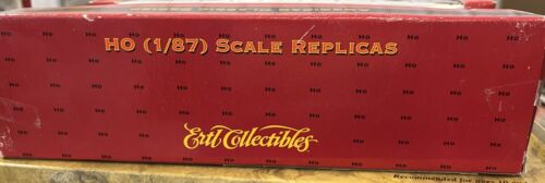 ERTL Case 1948 Peterbilt with Van Trailer 1/87 HO - Picture 2 of 2