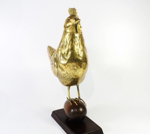 Antique Victorian Lifesize Brass Chicken Figure Box on Egg - Picture 6 of 9
