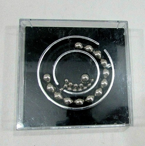 Vintage 1990's Steel Marble BB Maze Circle Square Plastic Pocket Game FREE S/H