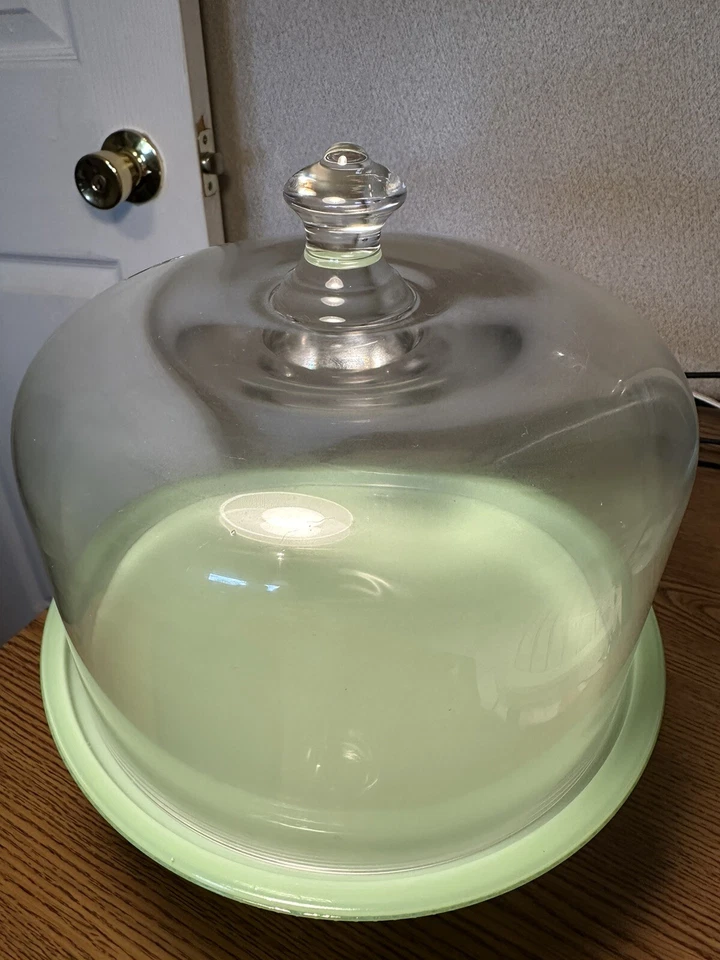 Mini Cupcake Jade 8.25” Mujer Pionera Belleza atemporal Jadeíta Granja Campo Foto 2 de 4