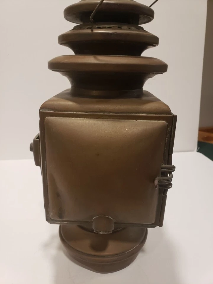 Vintage C.M.HALL Lamp Company Model 144 Ford Model T Lamp - Image 4 of 4