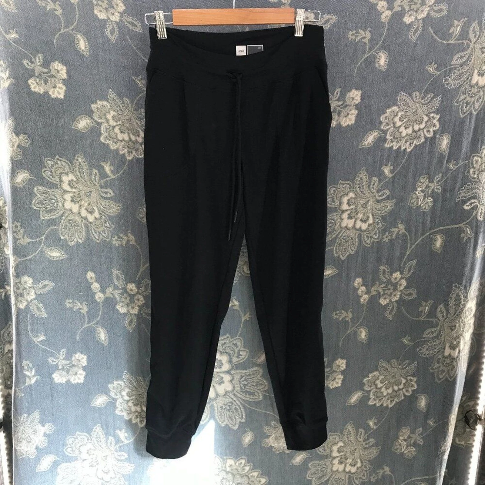 lole joggers pants