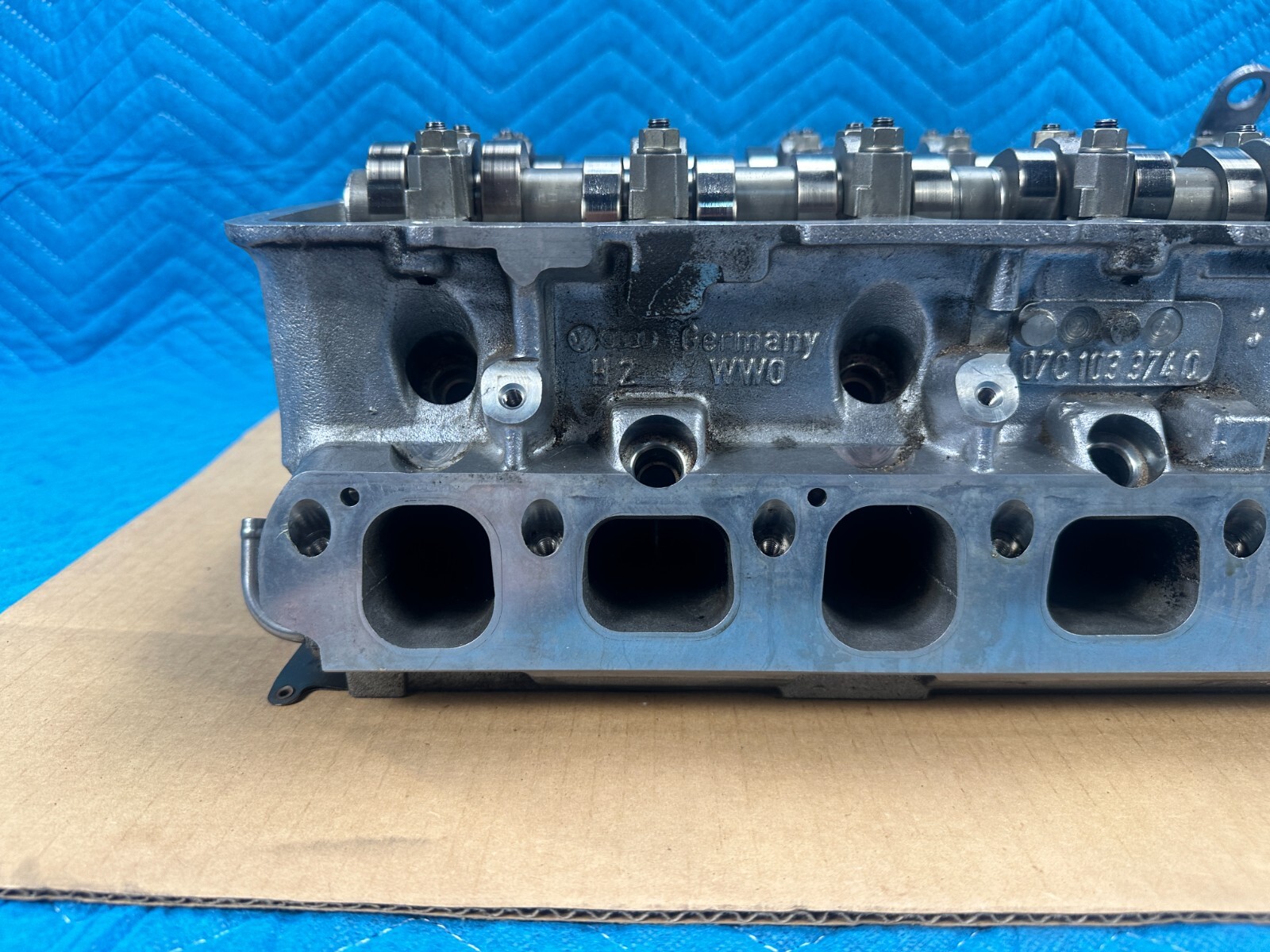 Bentley Cont Flying Spur BWR Engine Cylinder Head Passenger's Side 2006-2012 OEM