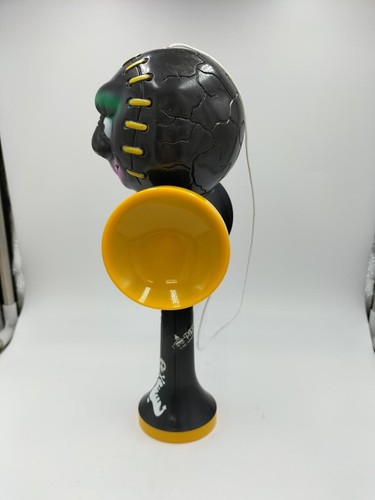 Rare Yonezawa Horror Kendama Madballs - Picture 2 of 5