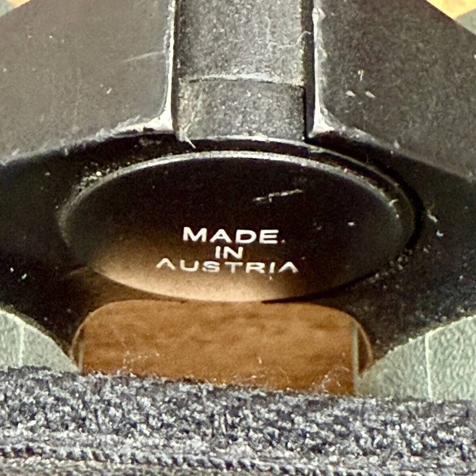 New Swarovski Optik EL 8x32 Swarovision WB Binoculars Green Outdoor Luxury - Image 4 of 4