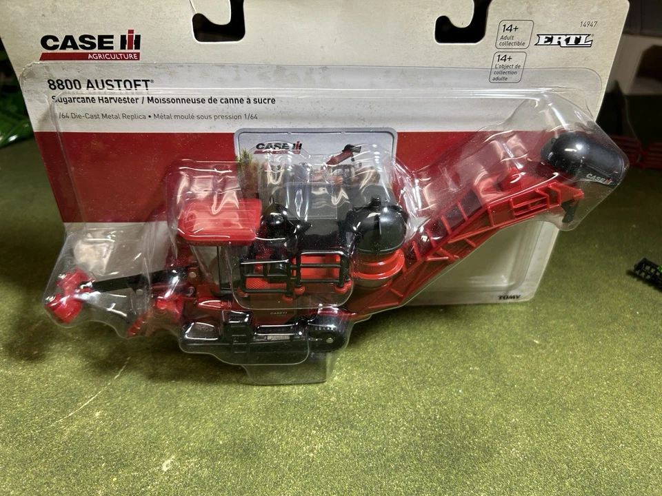 1/64 Ertl Case IH 8800 Austoft Sugarcane Harvester - Image 3 of 4