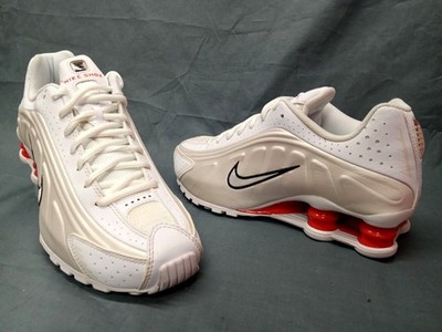 Nike Shox R4 (GS) Sneakers Red White Phantom Boys Size 5.5 NEW NO BOX!