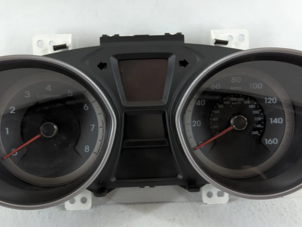 Cuadro de instrumentos velocímetro Hyundai Elantra GT 2013-2015 GJNYF Foto 4 de 4