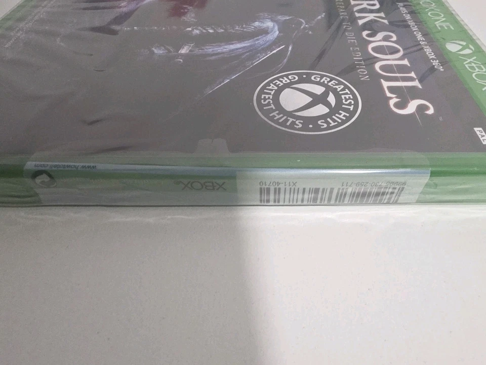 Dark Souls: Prepare to Die Edition Greatest Hits (Xbox 360 / Xbox One) Brand New - Image 2 of 3