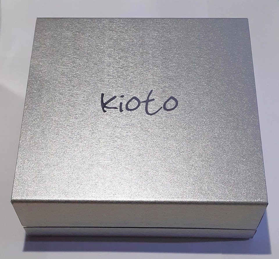 Collana Donna Kioto 198BS In Perle Di Acqua Dolce E Sfere In Oro Bianco - Immagine 4 di 4