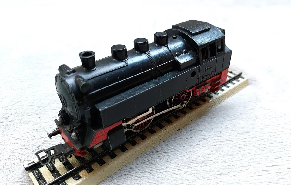 Märklin H0 Tenderlok T 790.2 schwarz von 1950