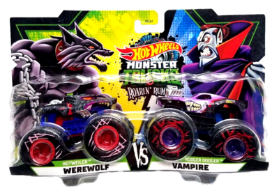 Hot Wheels Monster Trucks Werewolf Vs. Vampire Roarin' Rumble