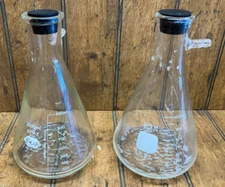 2 Glass 1000ml Filter Flasks w/ Side Arms Pyrex 5340 & Kimax Heavy Wall 27060 ++