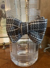 Tom Ford Gray Checkered And Stripes Pre-tied  adjustable bow tie