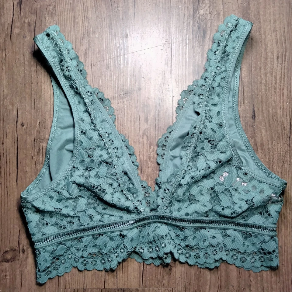Victoria Secrets Green Bralette M Lacey Deep V Lined Romantic Floral Wireless - Image 2 of 4