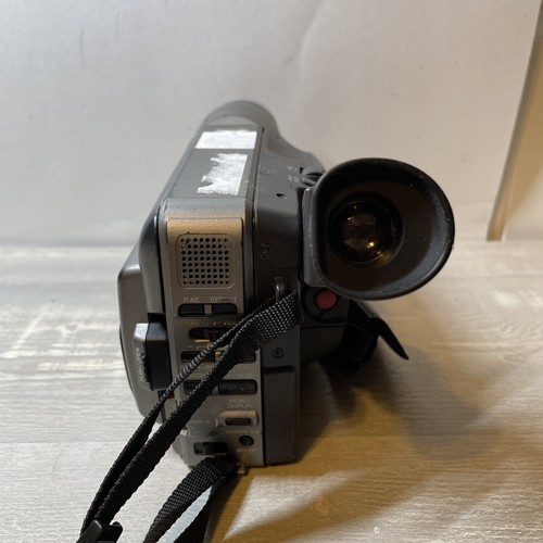 JVC Compact Super VHS Camcorder GR-SXM920U PLAYS TAPES READ DESCRIPTION (B294) - Picture 6 of 10