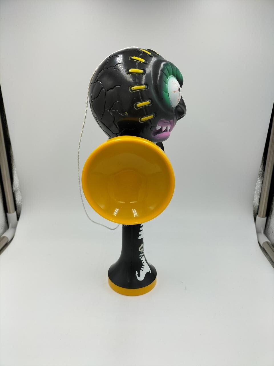 Picture 4 of 5