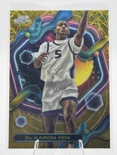 2023-24 Topps Cosmic Chrome - De'Aaron Fox #107 Gold Interstellar Refractor /50