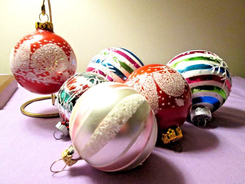 Mixed Lot Of 6 Vintage Colorful Glittered Embellished Glass Christmas Ornaments