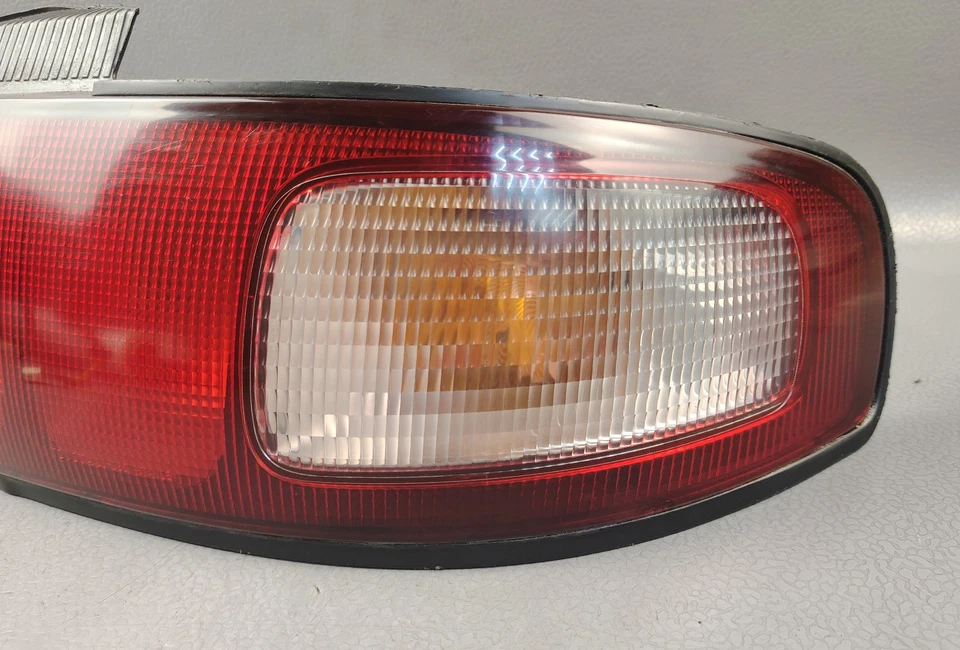 Оригинальные задние фонари 94 99 Toyota CELICA ST202 ST205 GT STANLEY 1826 20-365 - Изображение 3 из 4