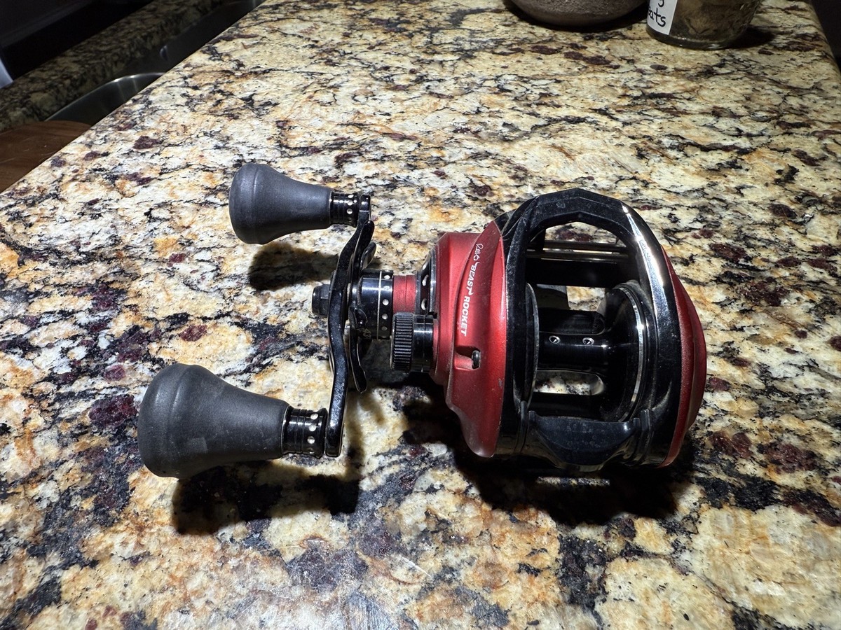 リール REVO BEAST ROCKET Abu Garcia Reel Revo Beast Rocket (REVO BEAST ROCKET) 40