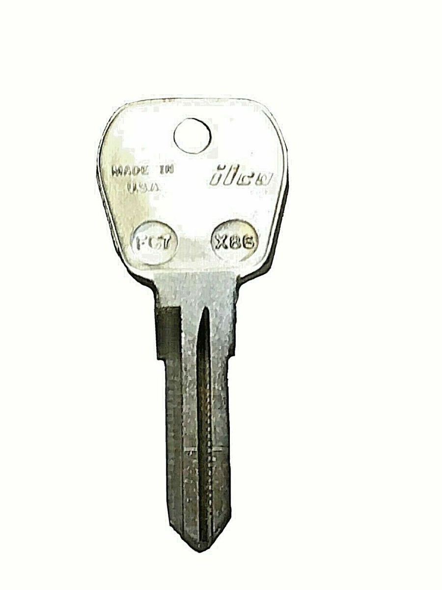 1 1981-1985 Jaguar Sovereign XJ6 XJR X86 FC7 Automotive Key Blank